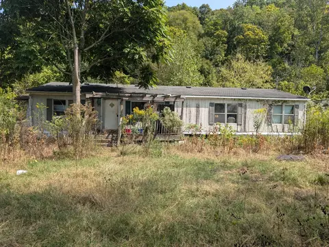 8661 Dry Creek Rd, Mount Pleasant, TN 38474