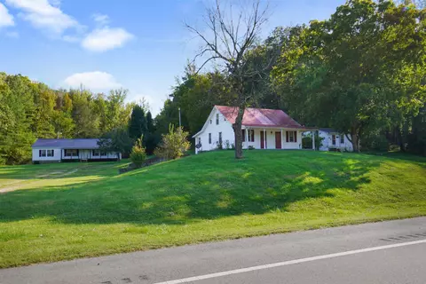 1557 Donelson Pkwy, Dover, TN 37058
