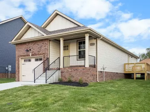 96 Gratton Ests, Clarksville, TN 37043