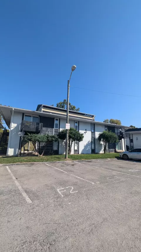 320 Welch Rd #F7, Nashville, TN 37211