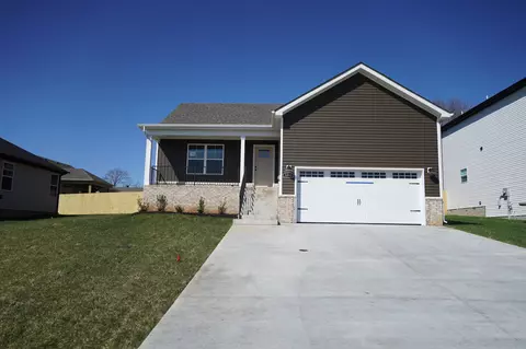 15 Drift King Ests, Clarksville, TN 37042