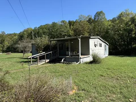 110 Castle Top Dr, Ashland City, TN 37015