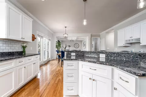 Kitchen - 2018 Lequire Ln, Spring Hill, TN 37174 photo 3 of 4