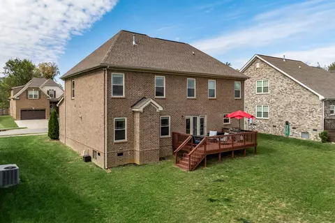 Exterior - 2018 Lequire Ln, Spring Hill, TN 37174 photo 6 of 8