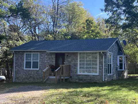 125 Sunset St, La Vergne, TN 37086