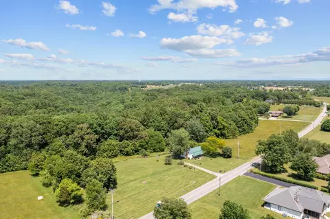 2111 Allen Ferry Rd, Smithville, TN 37166