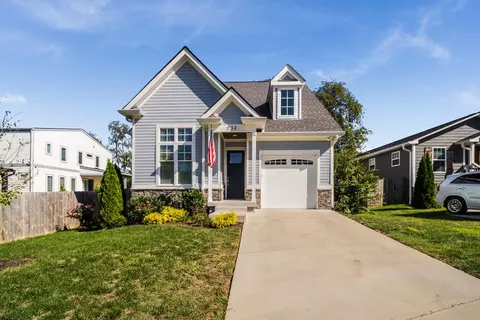 732 25th Ave N, Nashville, TN 37208