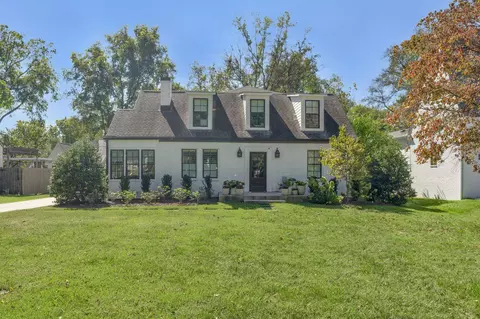 921 Sutton Hill Rd, Nashville, TN 37204