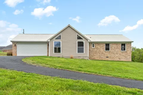 50 Lookout Ln, Cadiz, KY 42211