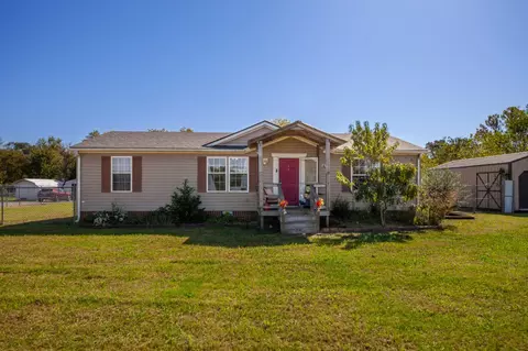 7 Round Lick Hills Ln, Watertown, TN 37184