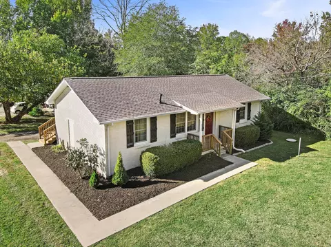 7102 Cobb Cir, Fairview, TN 37062
