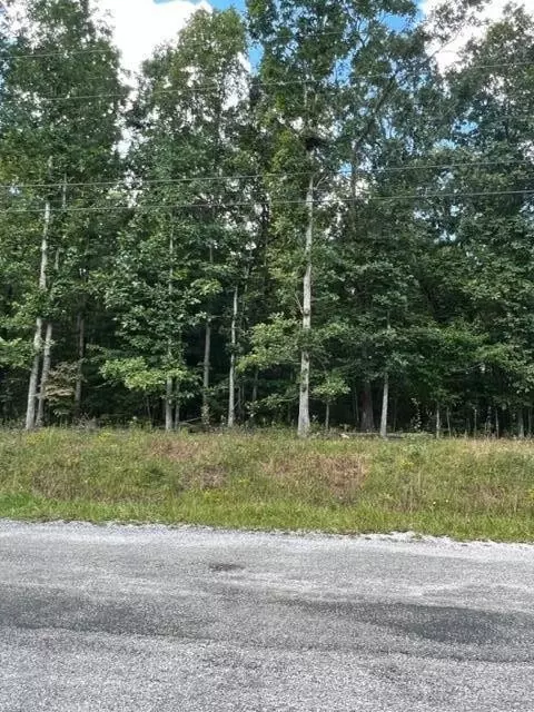 1100 Redwing Drive Dr, Crossville, TN 38572
