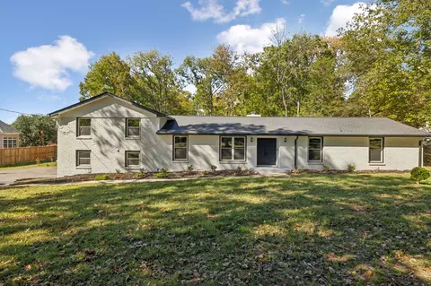 112 Lee Ct, Hendersonville, TN 37075