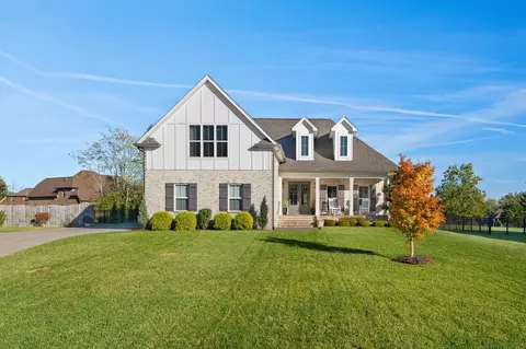 227 Amana Dr, Lebanon, TN 37087