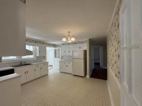 Kitchen - 1893 Briar Patch Rd, Prospect, TN 38477 photo 2 of 3