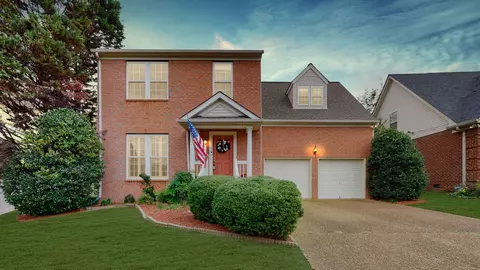 7101 Calderwood Dr, Antioch, TN 37013