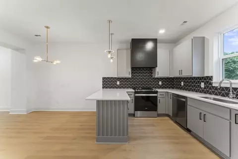 550 Markham St #26, Nashville, TN 37214