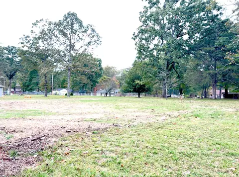 4 Wiseman Rd, Tullahoma, TN 37388
