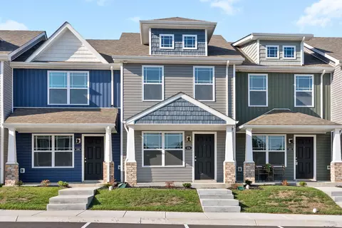 104 Davis Ridge Ln, Clarksville, TN 37040