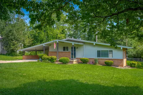 8027 Davidson Rd, Chattanooga, TN 37421 photo 2