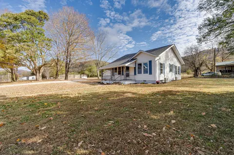5474 Battle Creek Rd, South Pittsburg, TN 37380