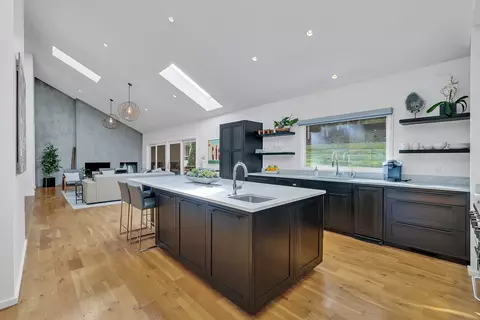 1111 Lynnwood Blvd, Nashville, TN 37215