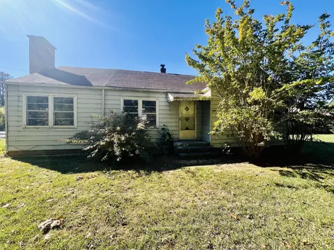 1437 Wilson Rd, Rossville, GA 30741