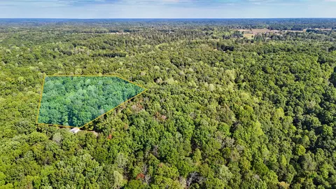82 Ellis Ridge Rd, Bon Aqua, TN 37025