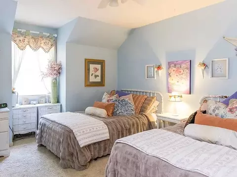 2355 N Berrys Chapel Rd, Franklin, TN 37069