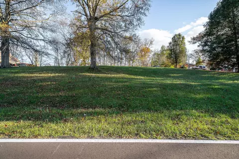0 Indian Mound Dr, Mcminnville, TN 37110