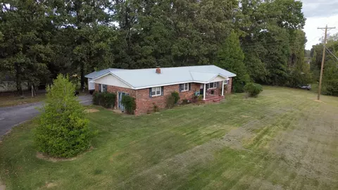988 Wilkinstown Rd, Parsons, TN 38363