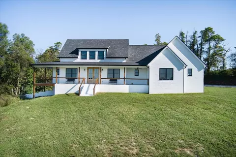 152 Lou Ln, Cookeville, TN 38506