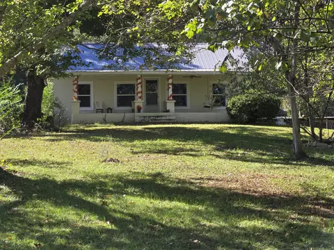 10467 Highway 13, Cumberland City, TN 37050