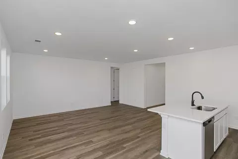 Living - 604 Maple Bend Noble, Dickson, TN 37055 photo 3 of 3