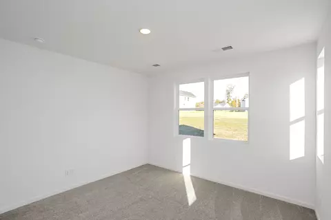 Bedroom - 604 Maple Bend Noble, Dickson, TN 37055 photo 10 of 12