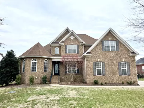 1035 Kingman Ave, Murfreesboro, TN 37129