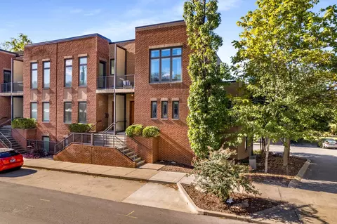 328 Van Buren St, Nashville, TN 37208