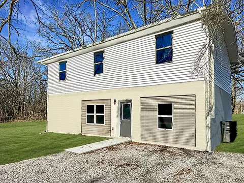 205 Thomas St, Tullahoma, TN 37388