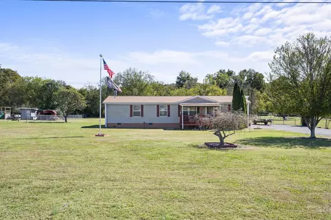 3 Round Lick Hills Ln, Watertown, TN 37184