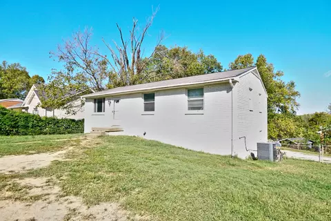 200 Manatee Ct, Antioch, TN 37013