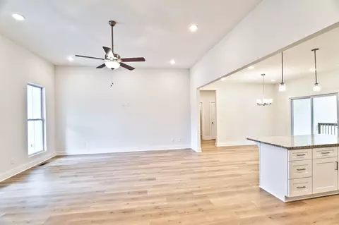 Living - 455 Spring Meadows Ln, Morrison, TN 37357 photo 3 of 3