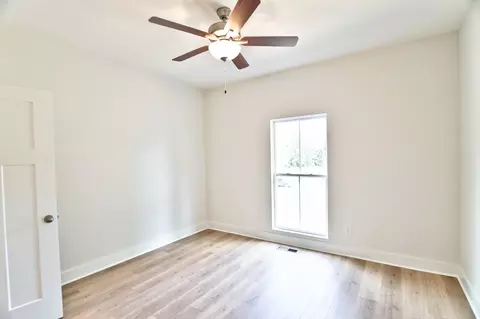 Bedroom - 455 Spring Meadows Ln, Morrison, TN 37357 photo 2 of 4