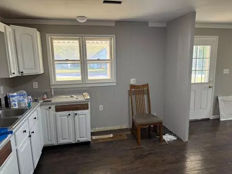 Other - 302 Main St, Ethridge, TN 38456 photo 2 of 9