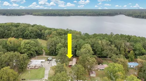 140 Duliba Dr, Estill Springs, TN 37330