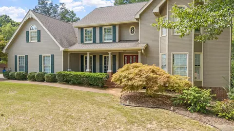1928 Riverwood Dr, Hixson, TN 37343