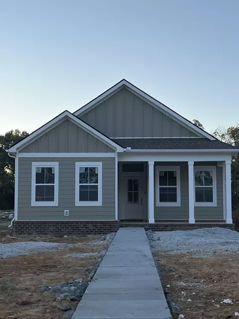 1088 Ross Farms Blvd, Clarksville, TN 37043