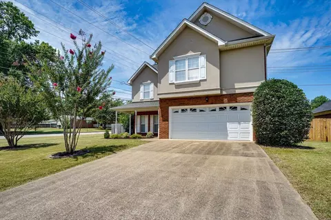 1901 Igou Place Dr, Chattanooga, TN 37421
