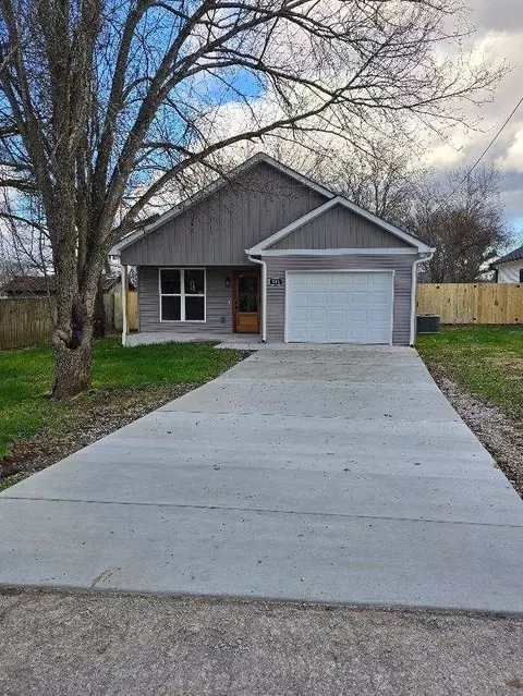 503 Plattenburg St, Winchester, TN 37398