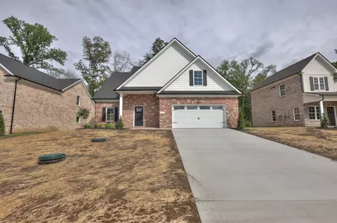 422 Ruby Oaks Ln, Murfreesboro, TN 37128