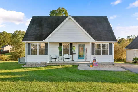 42 Kellie Ct, Lafayette, TN 37083